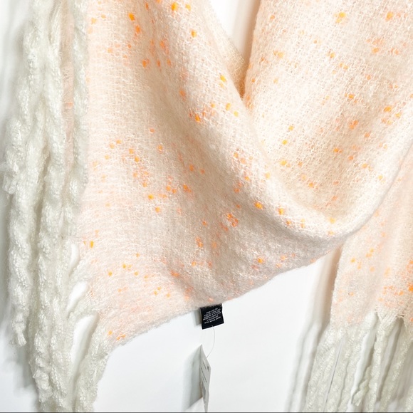 NWT DKNY Oversized Pop Neon Speckled Fringe Scarf - Picture 6 of 10